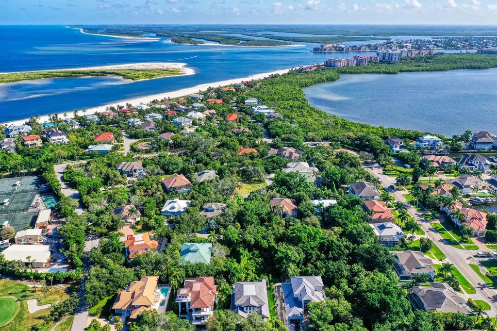 374 Gumbo Limbo Lane Marco Island FL 34145