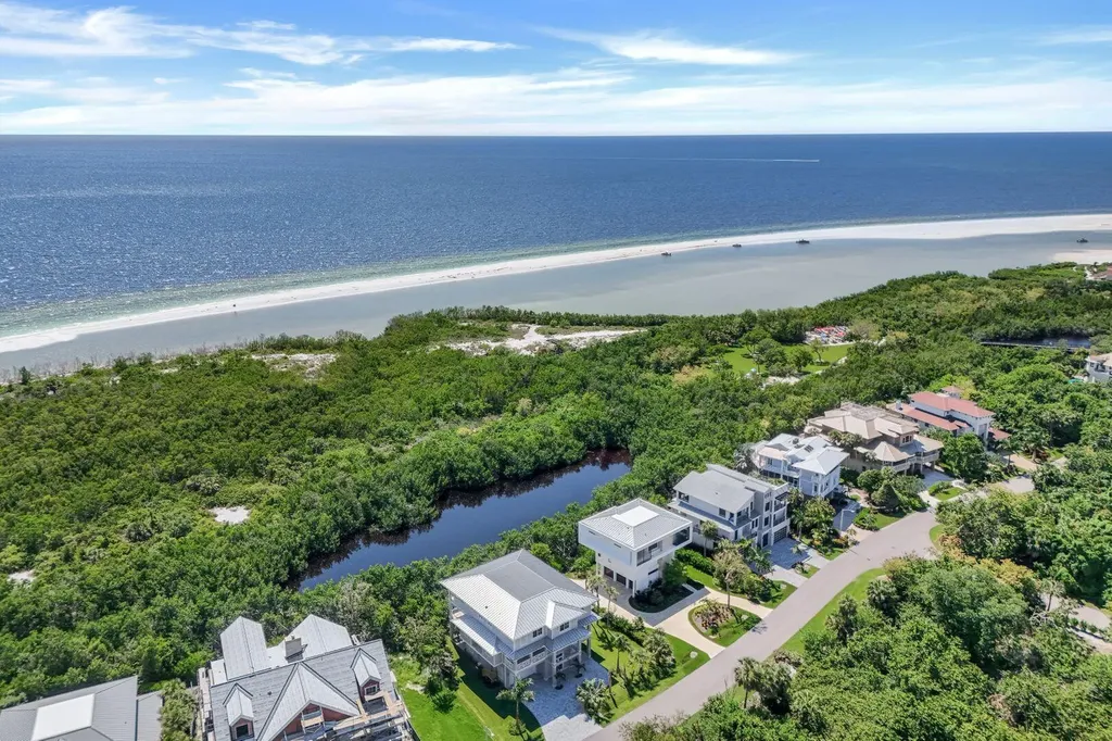 700 Waterside Drive Marco Island FL 34145