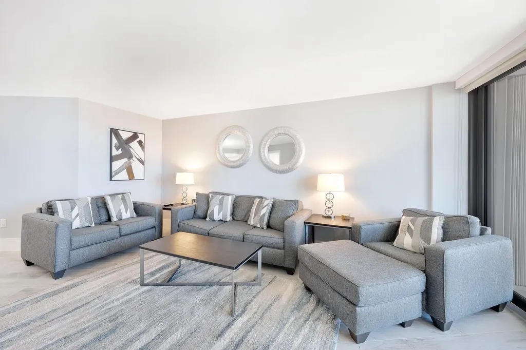 320 Seaview Marco Island FL 34145