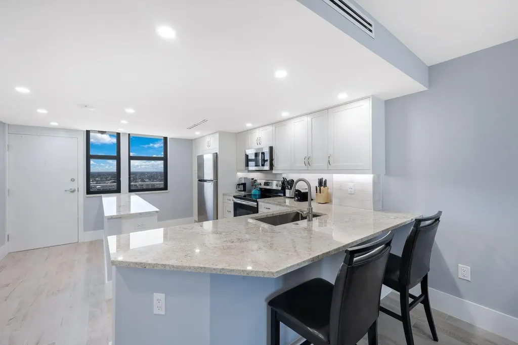 320 Seaview Marco Island FL 34145