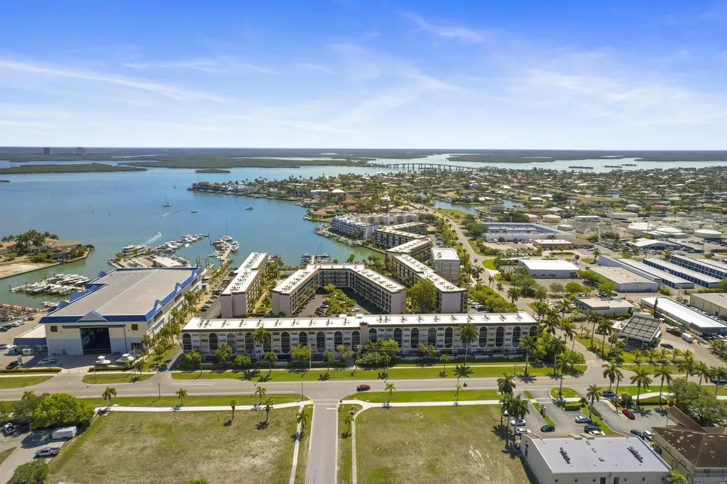 1024 Anglers Cove Marco Island FL 34145