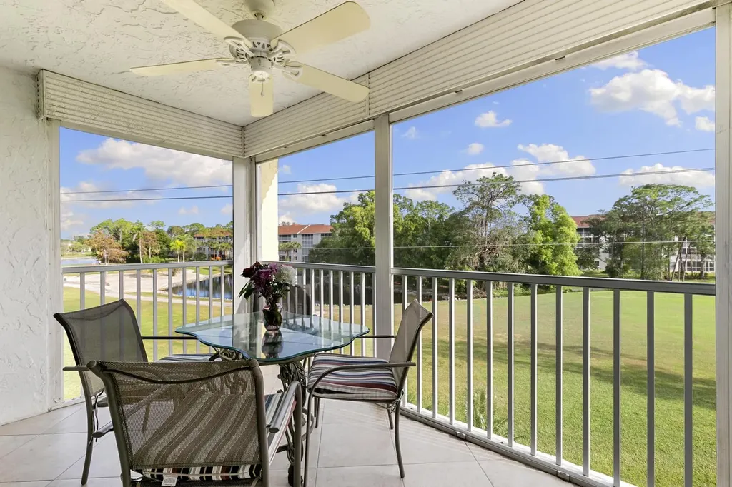 1057 Forest Lakes Drive Naples FL 34105