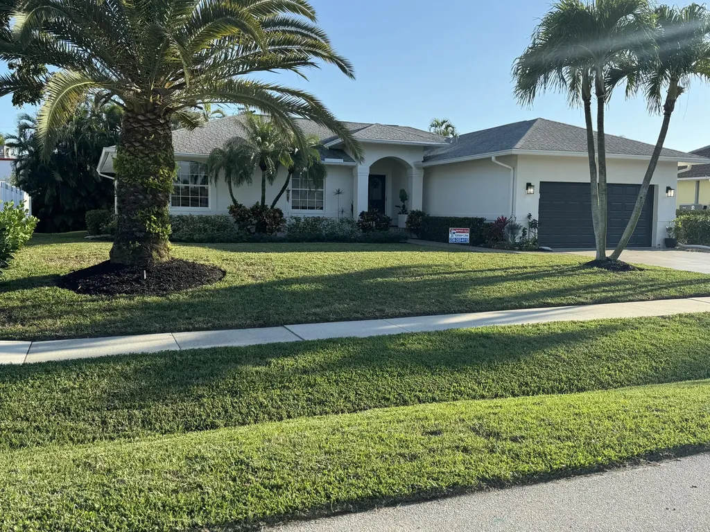 1753 N Bahama Avenue Marco Island FL 34145