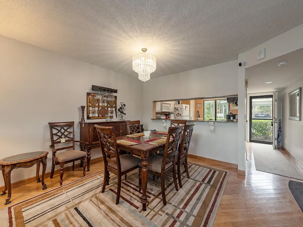 5784 Deauville Circle Naples FL 34112