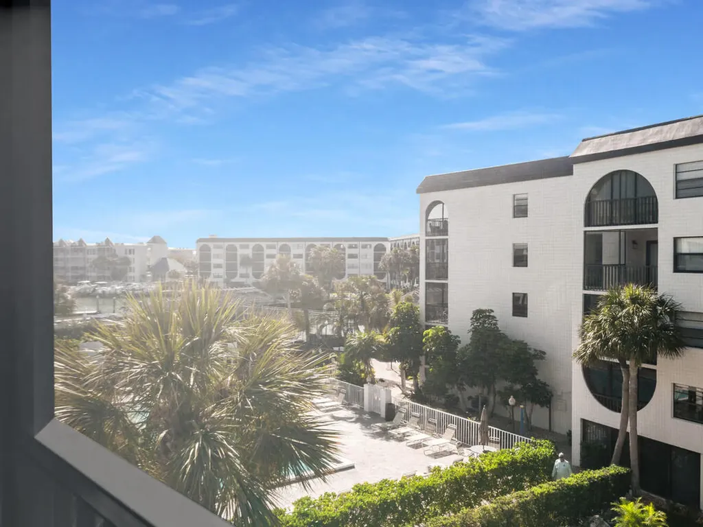 1027 Anglers Cove Marco Island FL 34145