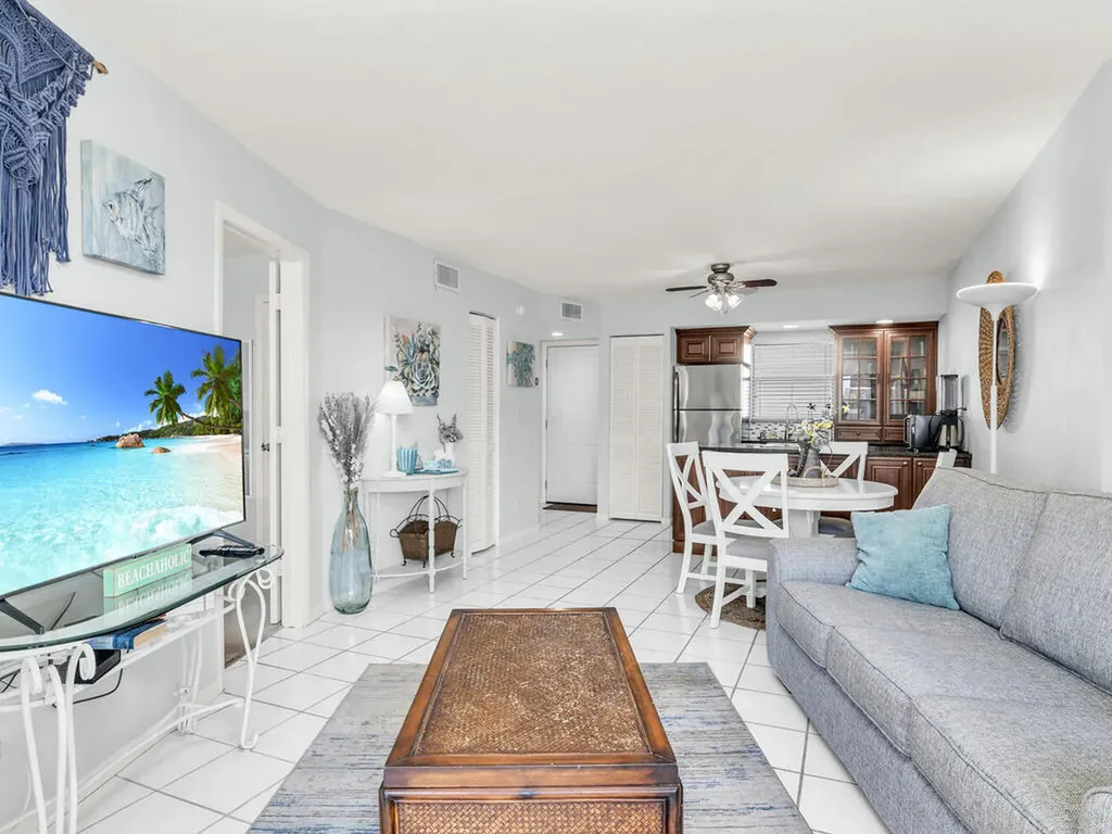 1027 Anglers Cove Marco Island FL 34145