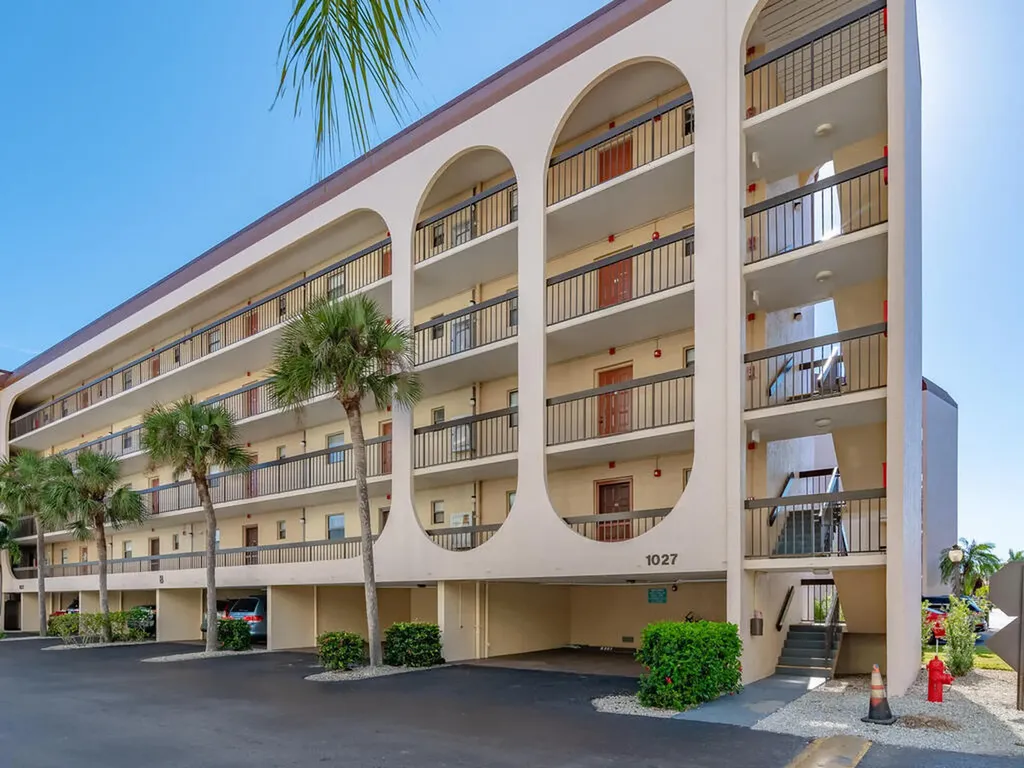 1027 Anglers Cove Marco Island FL 34145