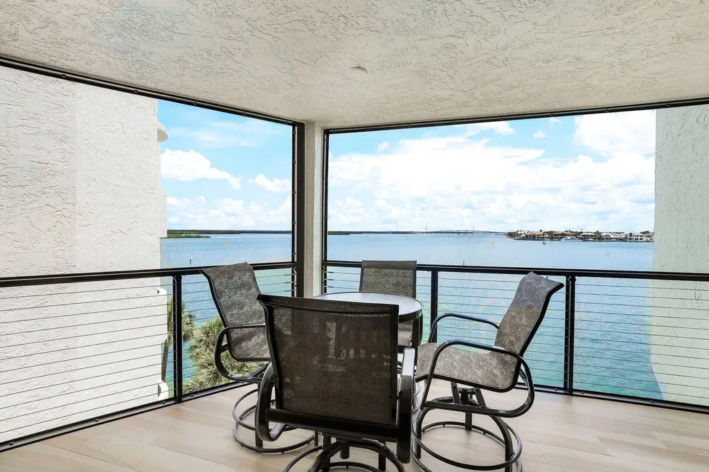 1085 Bald Eagle Drive Marco Island FL 34145