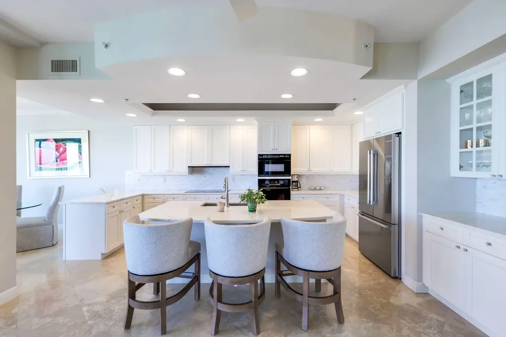700 La Peninsula Boulevard Naples FL 34113