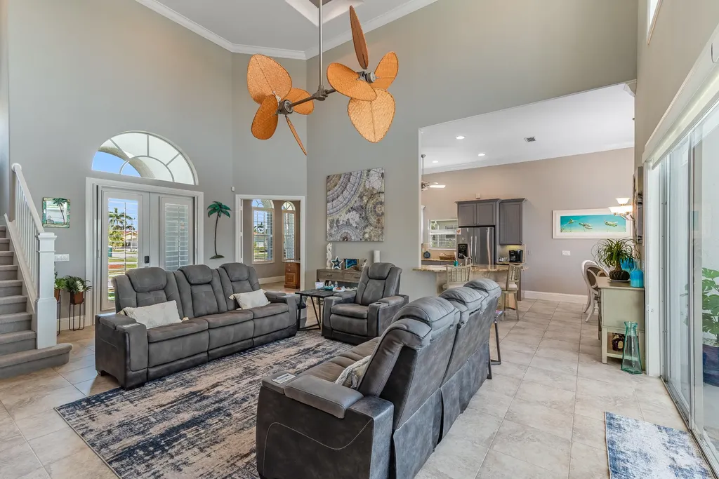 1845 Honduras Avenue Marco Island FL 34145