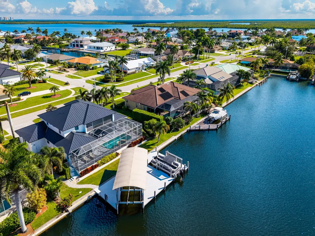 1845 Honduras Avenue Marco Island FL 34145