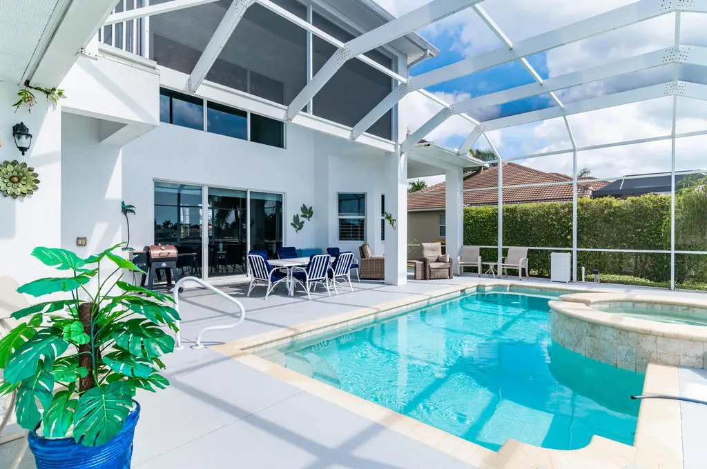 1845 Honduras Avenue Marco Island FL 34145