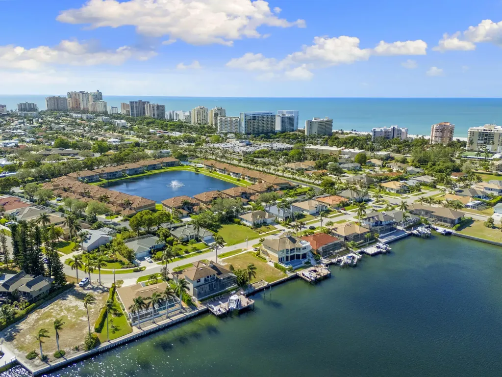 1046 Fieldstone Drive Marco Island FL 34145