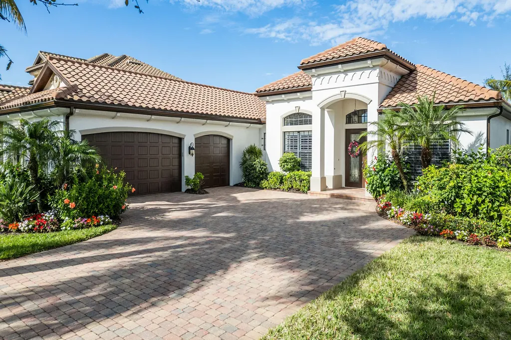 3437 Runaway Lane Naples FL 34114