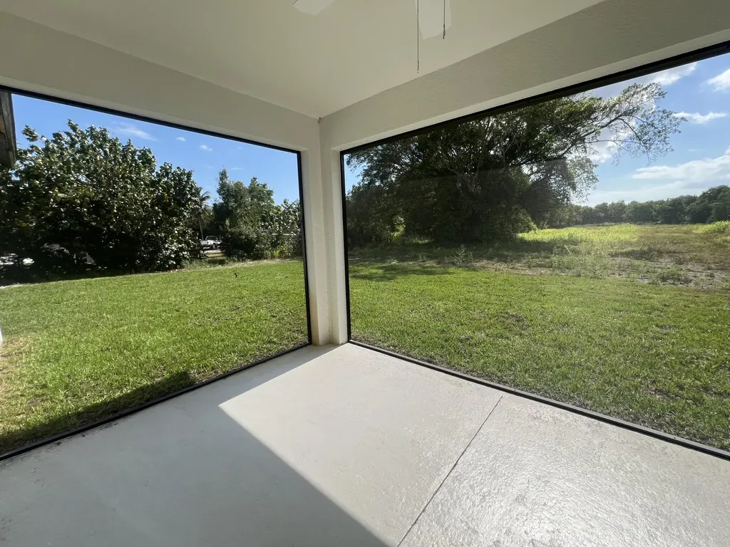 10827 Greenway Road Naples FL 34114