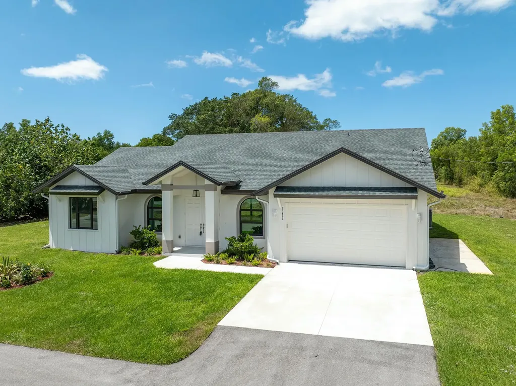 10827 Greenway Road Naples FL 34114