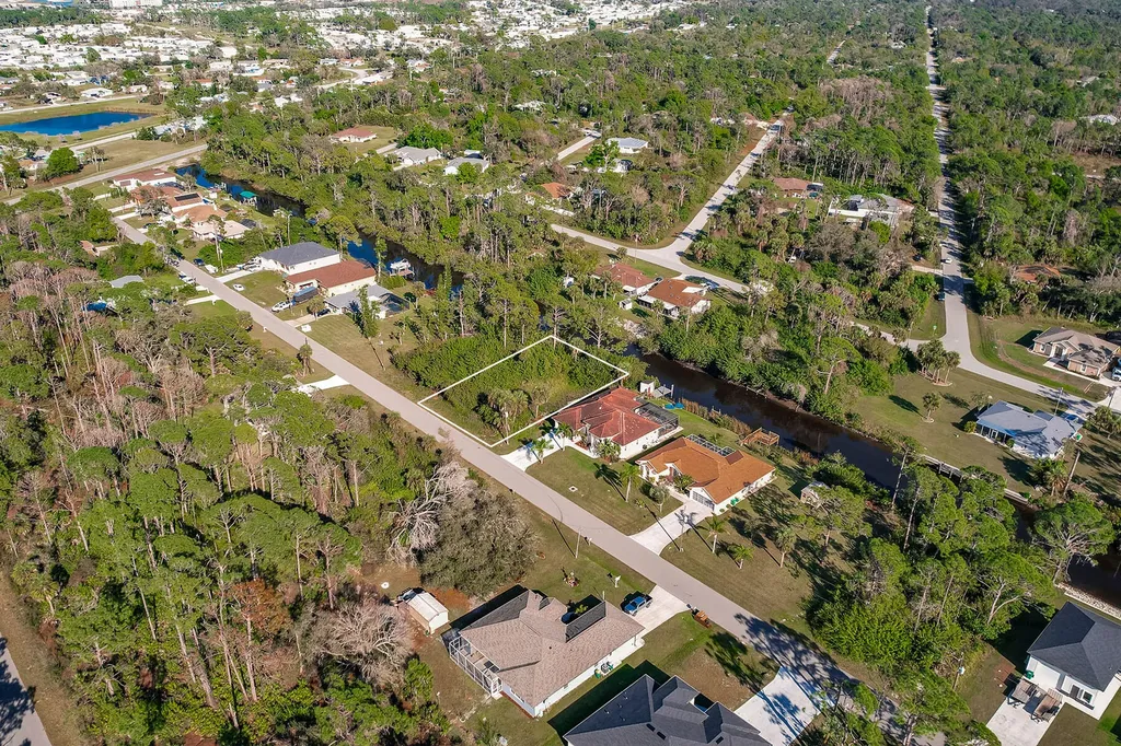 100 Cory Street Port Charlotte FL 33953