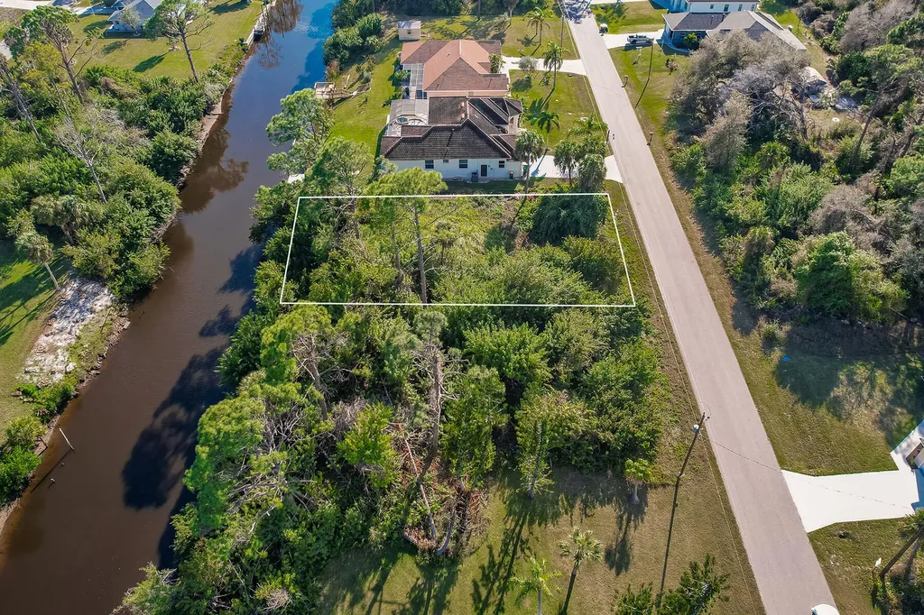 100 Cory Street Port Charlotte FL 33953