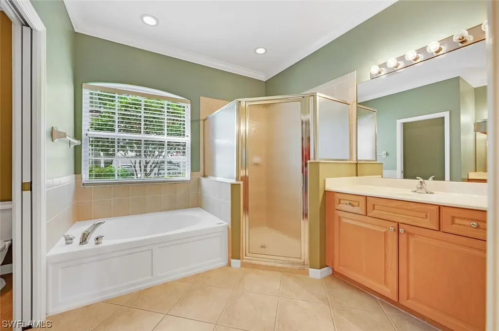 14801 Fripp Island Court Naples FL 34119