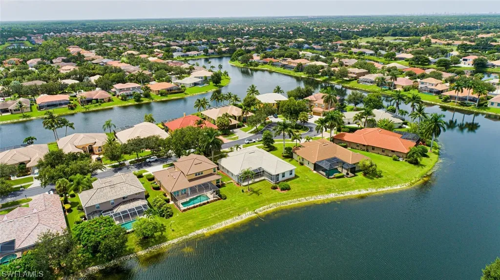 14801 Fripp Island Court Naples FL 34119