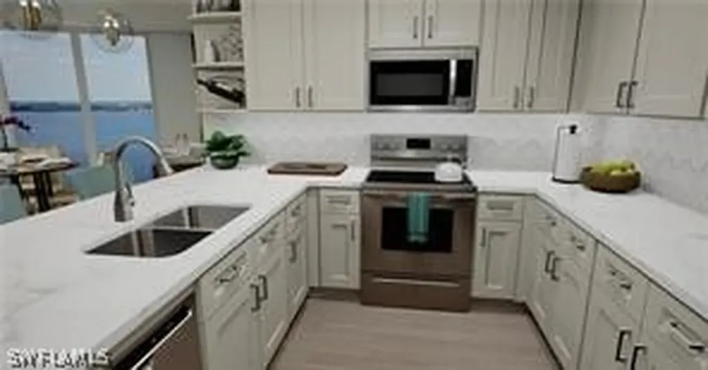 2631 1st Street Fort Myers FL 33916