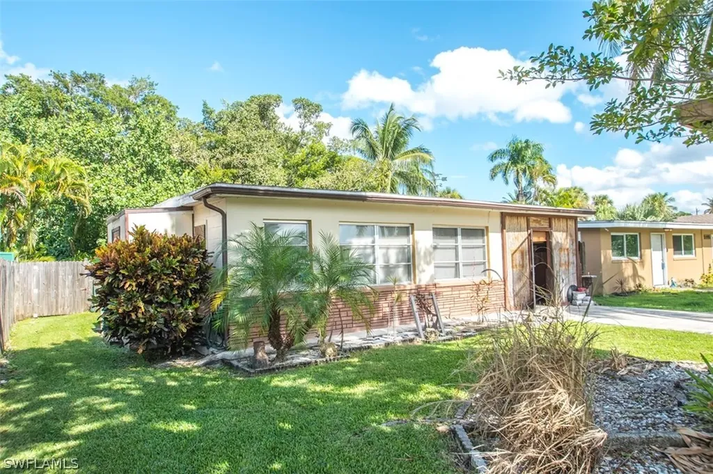 16873 Windcrest Drive Fort Myers FL 33908