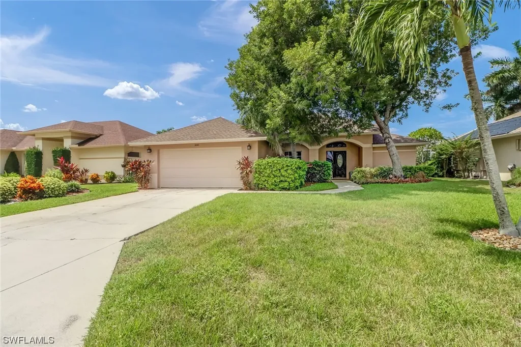 3845 Groton Court Naples FL 34112