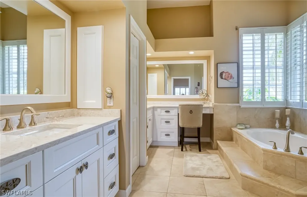 1245 Par View Drive Sanibel FL 33957