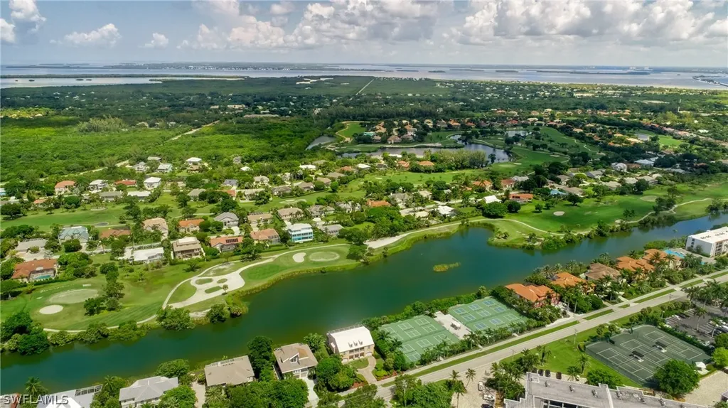 1245 Par View Drive Sanibel FL 33957