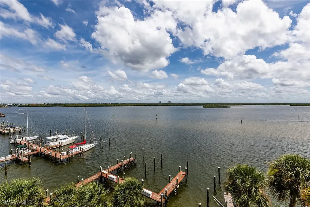 1085 Bald Eagle Drive Marco Island FL 34145