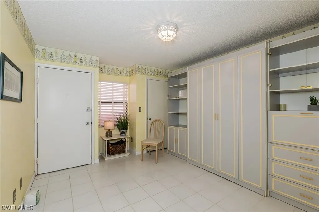 1085 Bald Eagle Drive Marco Island FL 34145