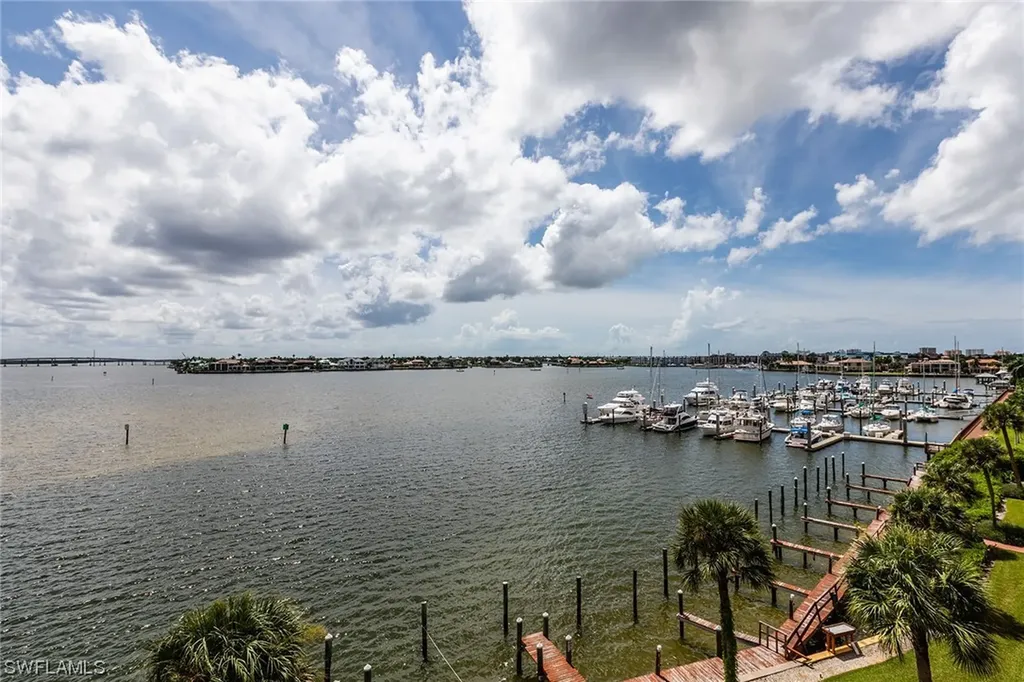 1085 Bald Eagle Drive Marco Island FL 34145