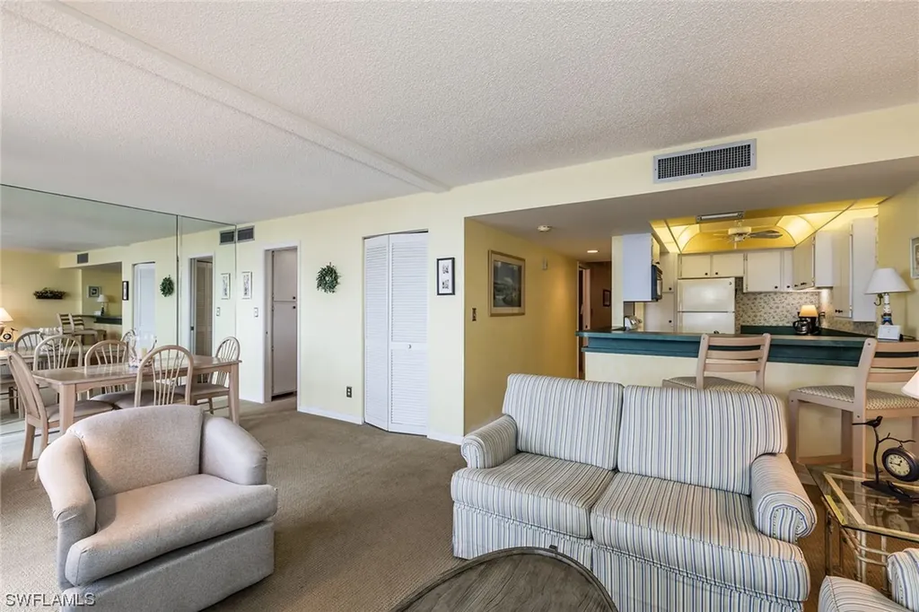 1085 Bald Eagle Drive Marco Island FL 34145
