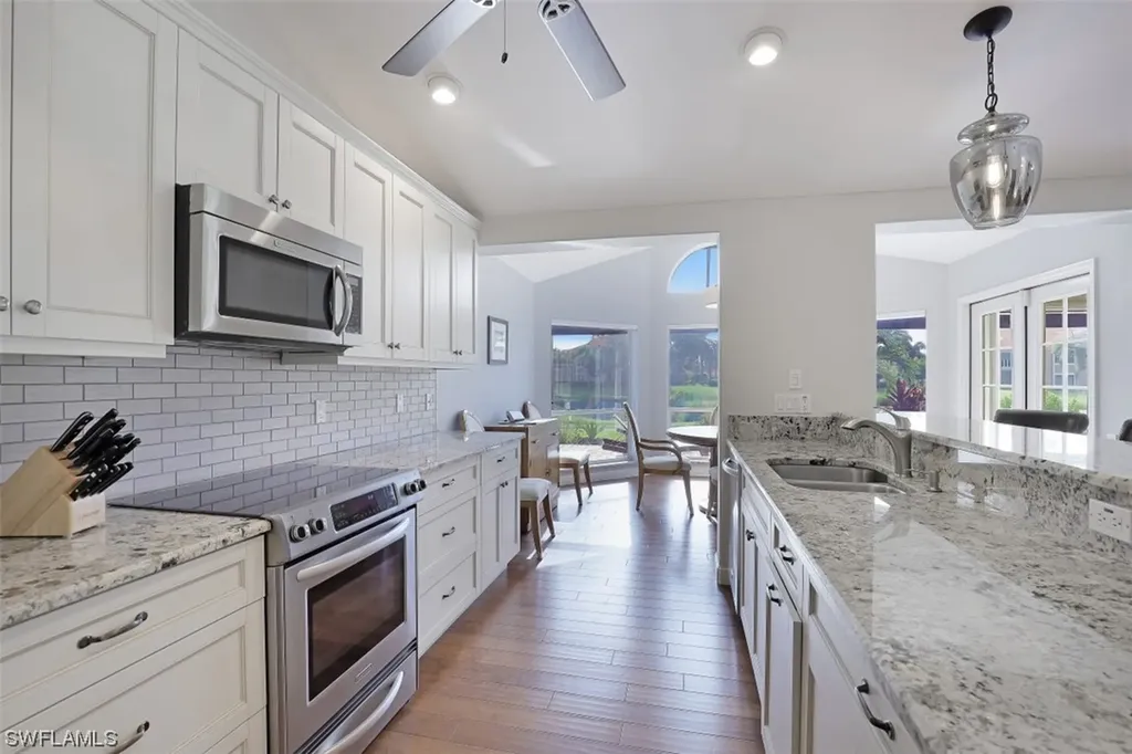 13050 Bridgeford Avenue Bonita Springs FL 34135