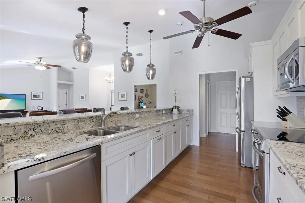 13050 Bridgeford Avenue Bonita Springs FL 34135