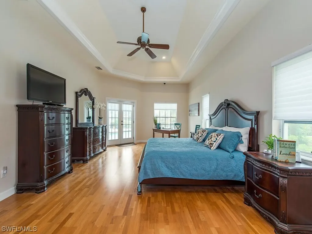 11818 Longshore Way W Naples FL 34119
