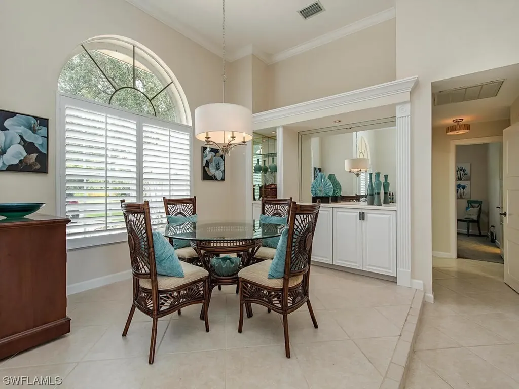 11818 Longshore Way W Naples FL 34119