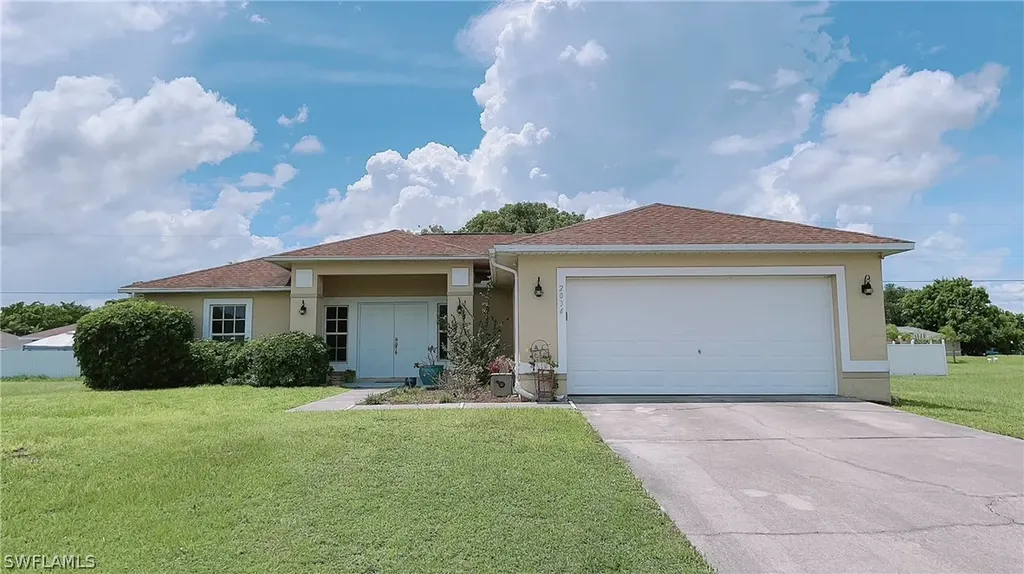 2034 NE 10th Avenue Cape Coral FL 33909