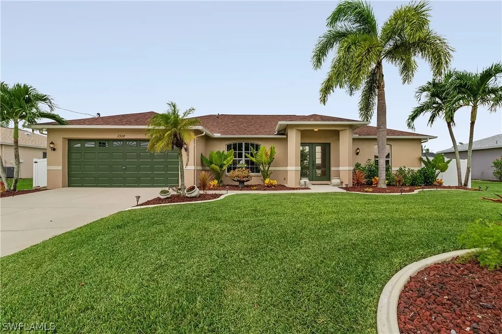 2528 SW 26th Avenue Cape Coral FL 33914