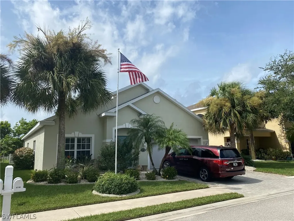 9280 Gladiolus Preserve Circle Fort Myers FL 33908