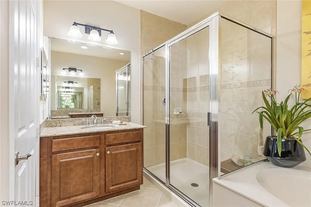 6540 Monterey Point Naples FL 34105