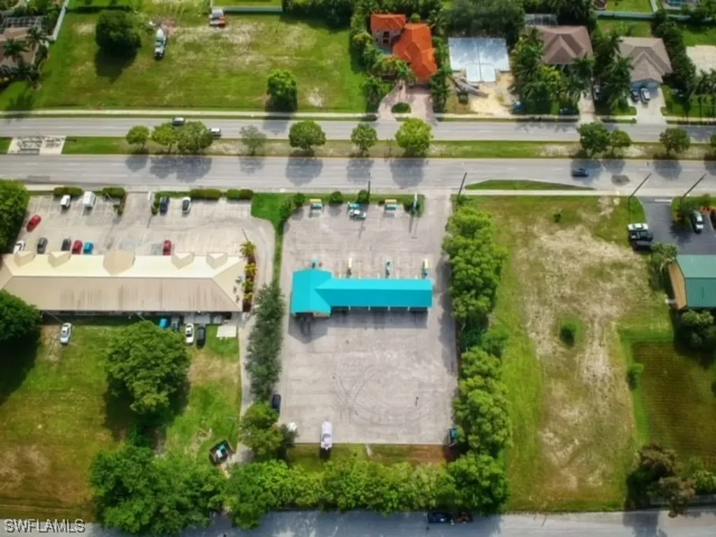3826 Chiquita Boulevard S Cape Coral FL 33914