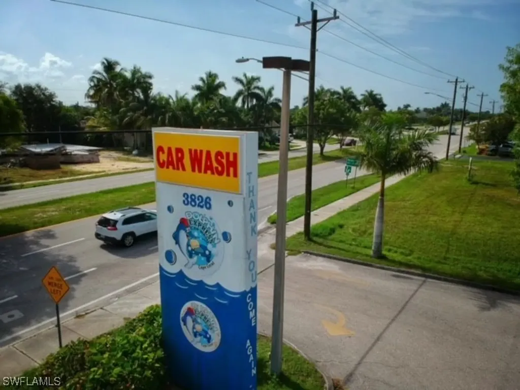 3826 Chiquita Boulevard S Cape Coral FL 33914