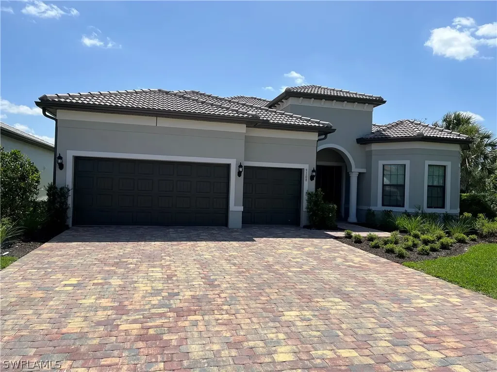 9108 Snowy Owl Way Naples FL 34120