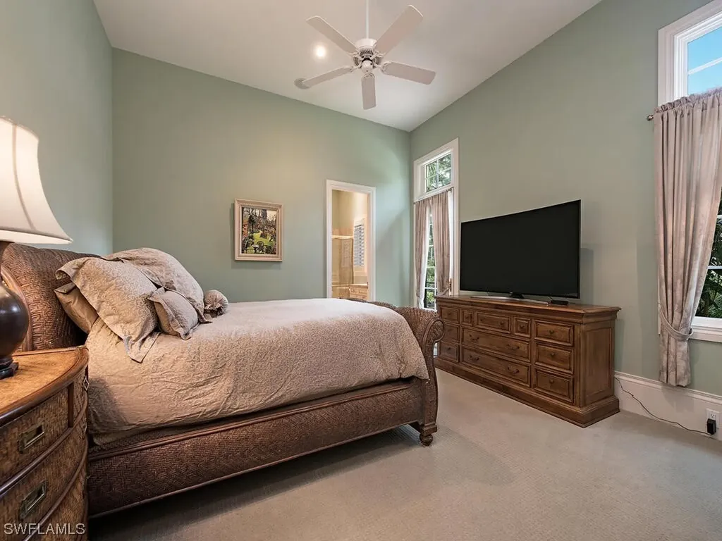 1613 Chinaberry Way Naples FL 34105