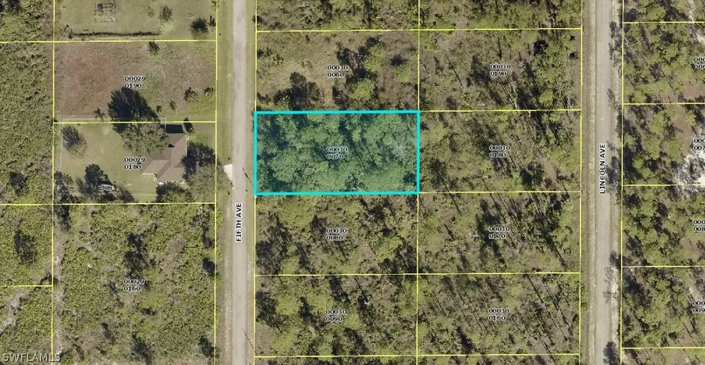Lehigh Acres FL, 1410 5TH Avenue