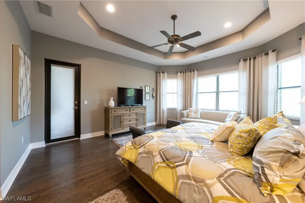 2958 Cinnamon Bay Circle Naples FL 34119