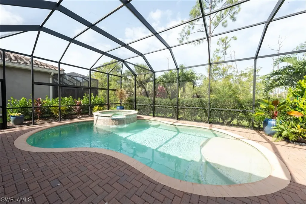 2958 Cinnamon Bay Circle Naples FL 34119