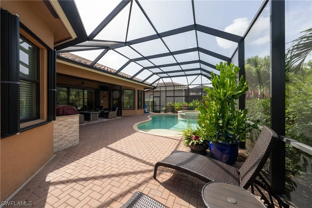 2958 Cinnamon Bay Circle Naples FL 34119