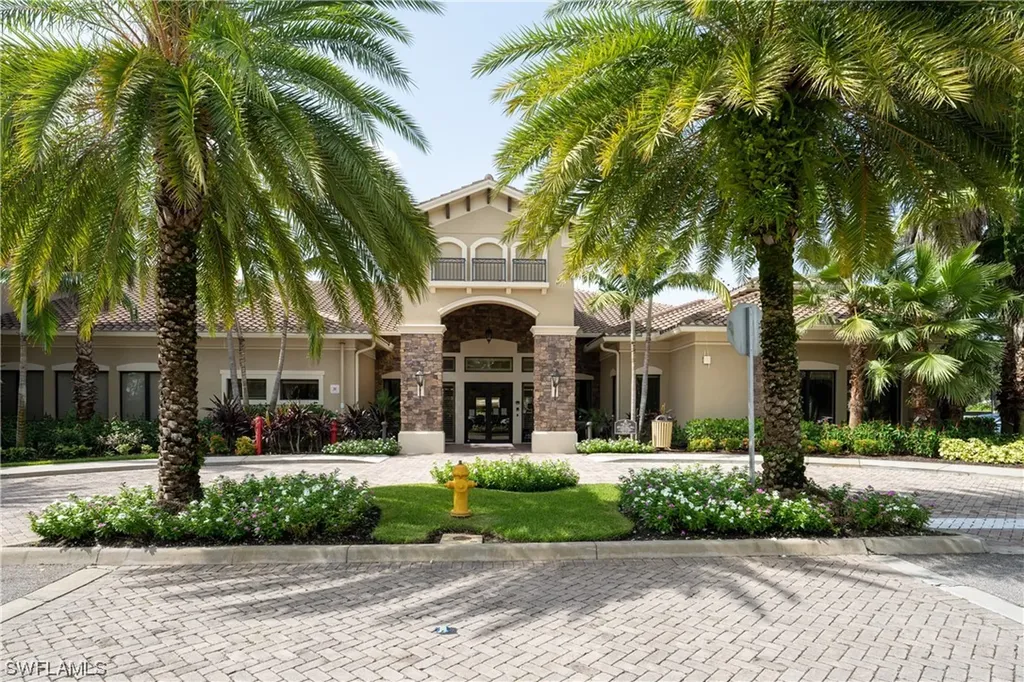 2958 Cinnamon Bay Circle Naples FL 34119